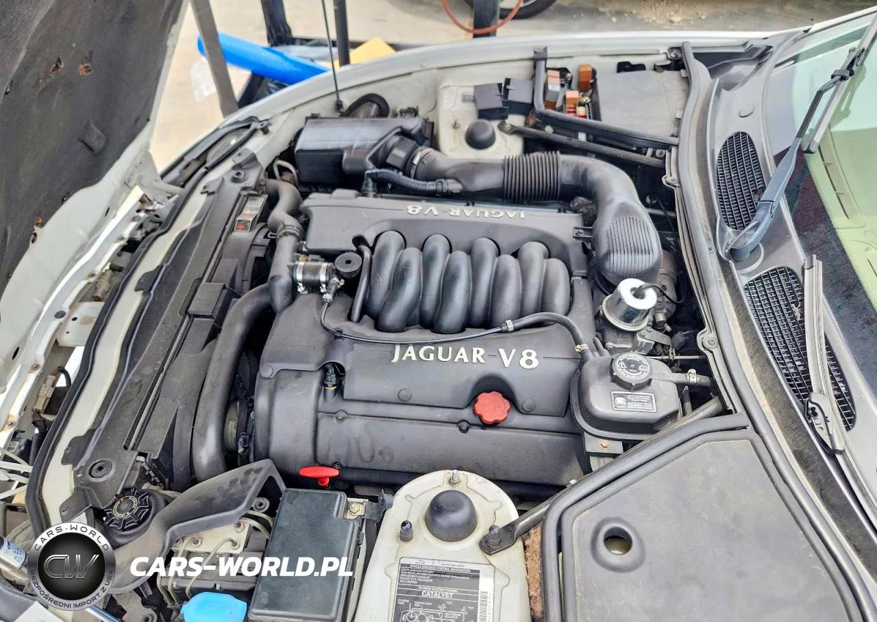 1998 Jaguar Xk8 VIN:SAJGX224XWC026944 - 11