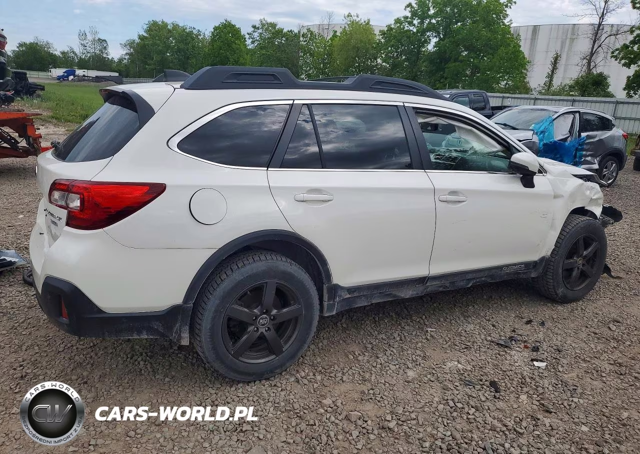 2019 Subaru Outback 3.6R Limited VIN:4S4BSENC7K3205069 - 3