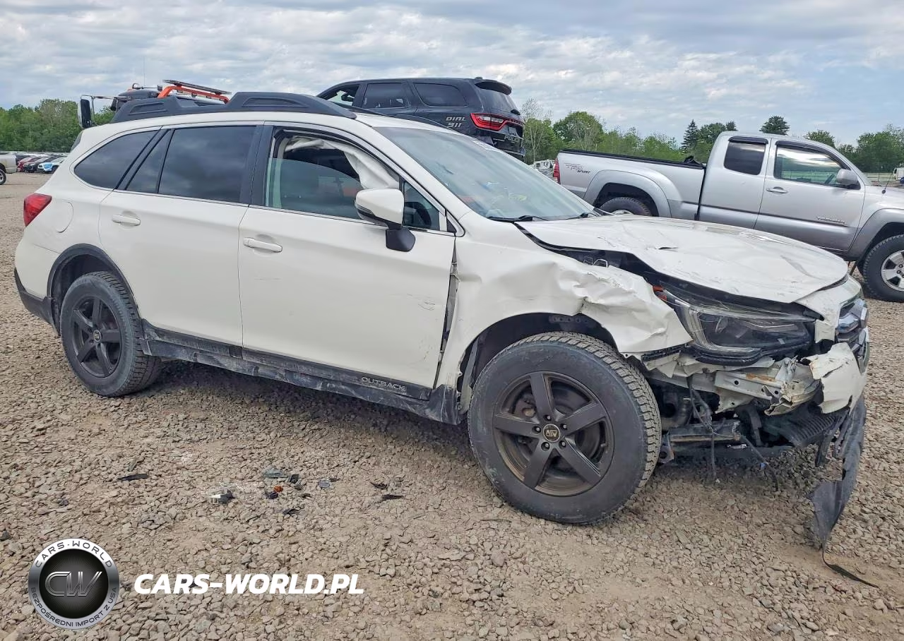 2019 Subaru Outback 3.6R Limited VIN:4S4BSENC7K3205069 - 4