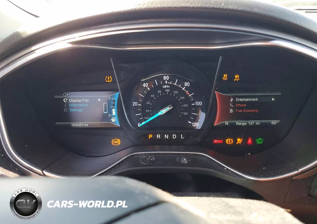 2018 Ford Fusion Se Hybrid VIN:3FA6P0LU3JR239134 - 9