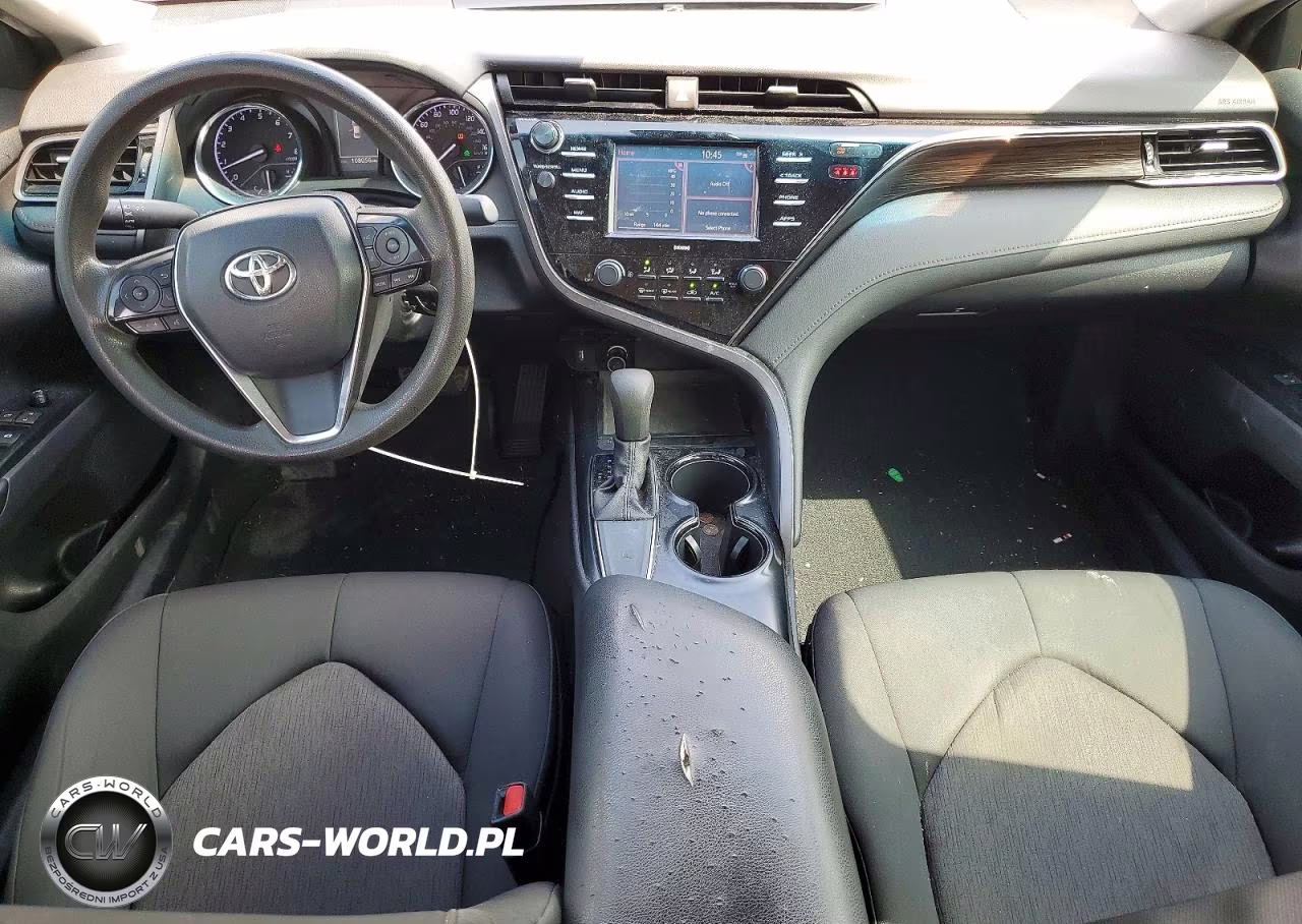 2020 Toyota Camry Le VIN:4T1C11AK2LU322258 - 8