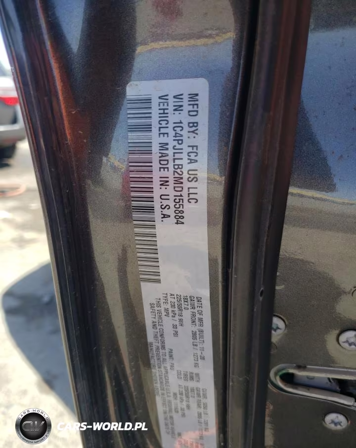 2021 Jeep Cherokee Latitude Plus VIN:1C4PJLLB2MD155884 - 13