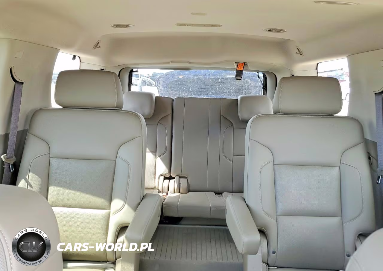 2019 Chevrolet Tahoe K1500 Premier VIN:1GNSKCKJ3KR253815 - 10