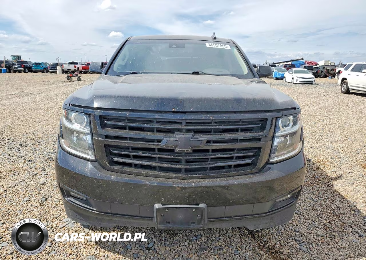 2019 Chevrolet Tahoe K1500 Premier VIN:1GNSKCKJ3KR253815 - 5