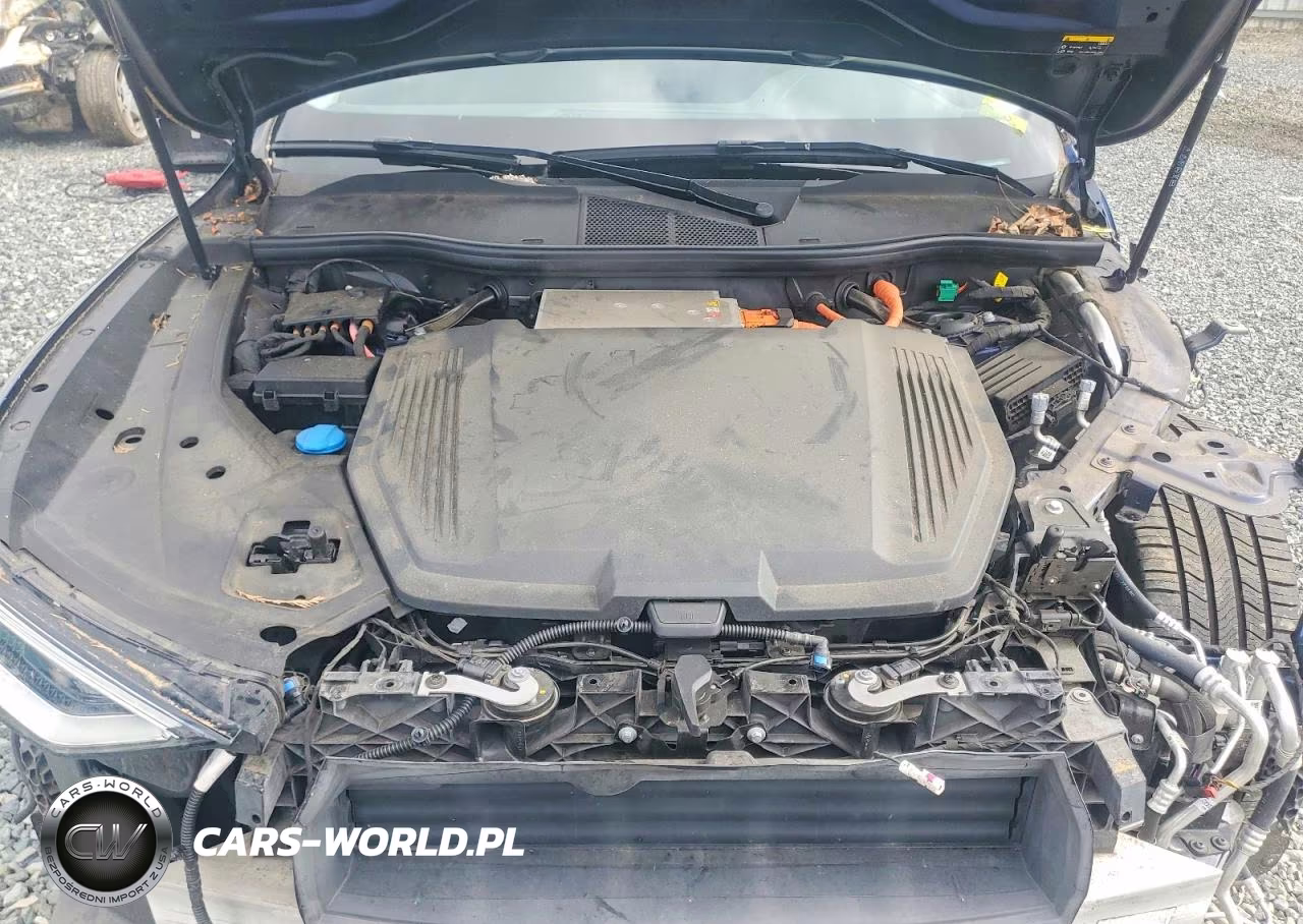 2022 Audi E-Tron Premium VIN:WA1AAAGE2NB022824 - 12