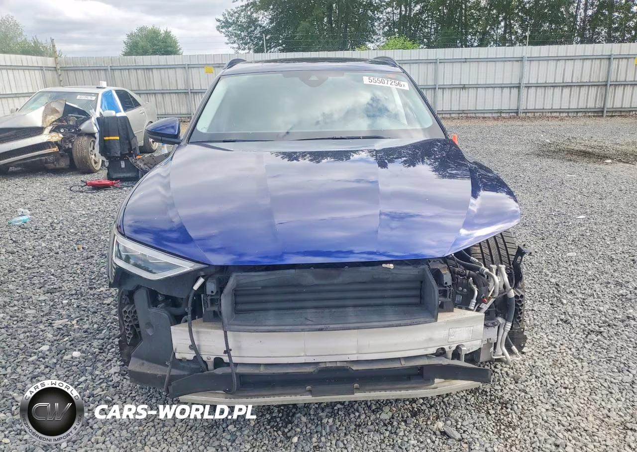 2022 Audi E-Tron Premium VIN:WA1AAAGE2NB022824 - 5