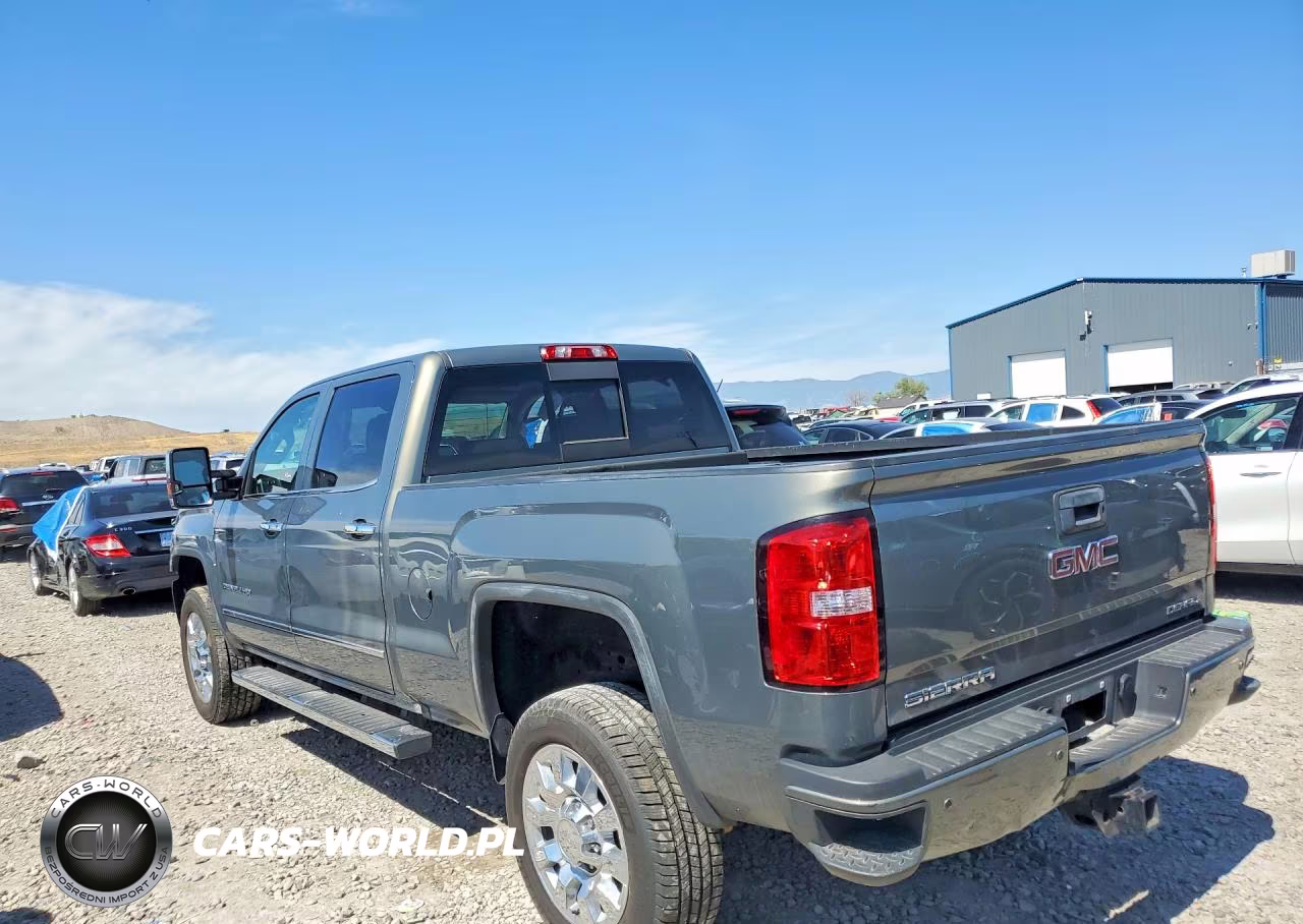 2018 GMC Sierra K2500 Denali VIN:1GT12UEY1JF126161 - 2