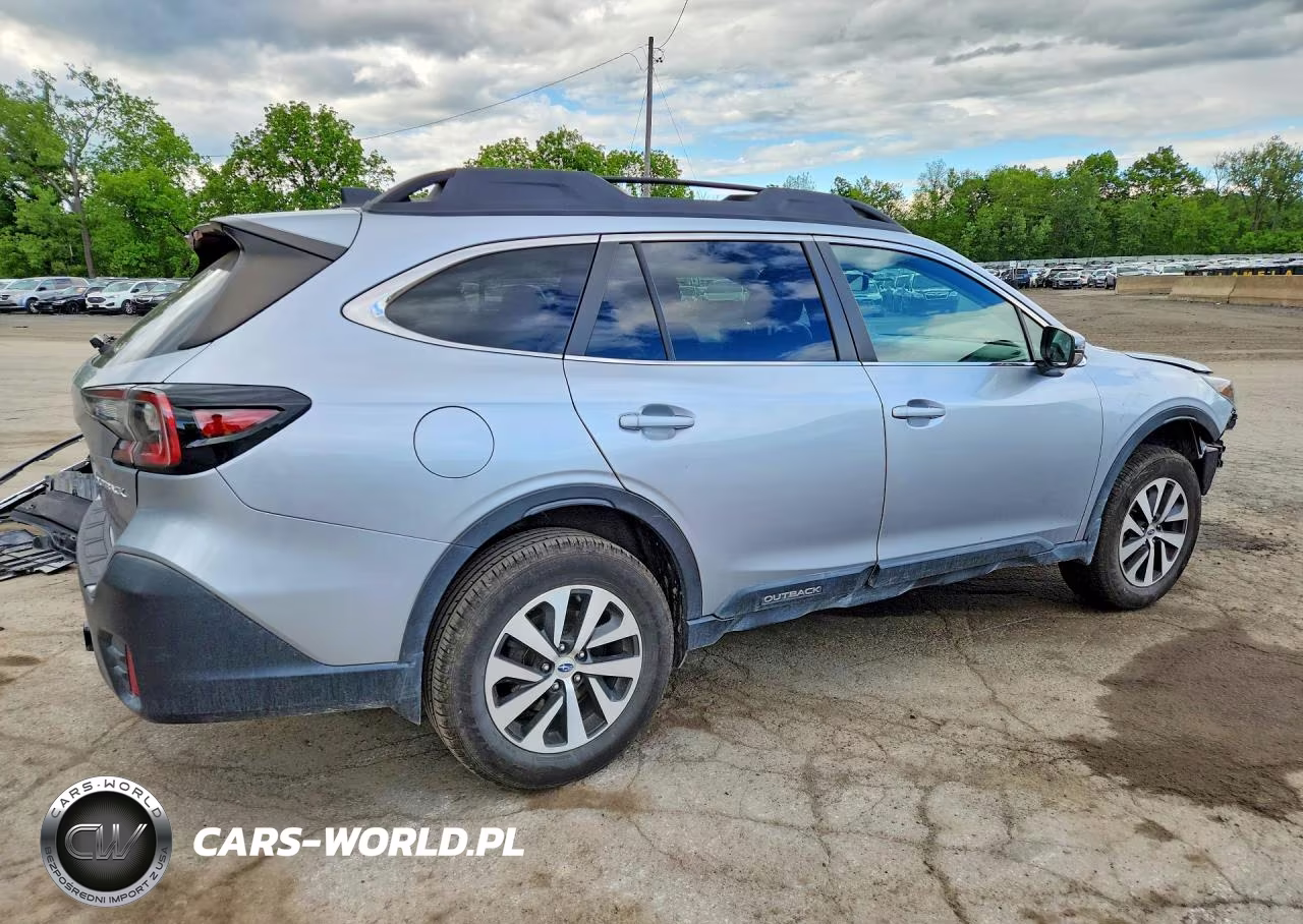 2020 Subaru Outback Premium VIN:4S4BTACC0L3198850 - 3