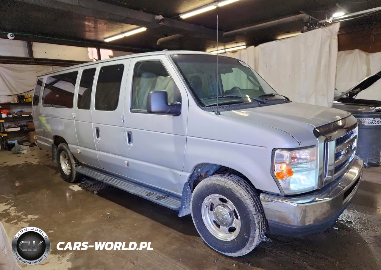 2009 Ford Econoline E350 Super Duty Wagon VIN:1FBSS31L09DA73795 - 4