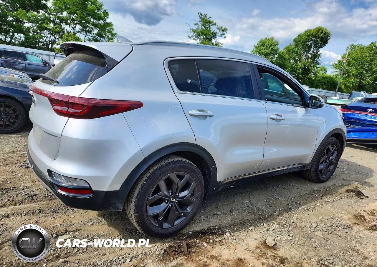 2021 Kia Sportage S VIN:KNDP6CAC9M7936137 - 3