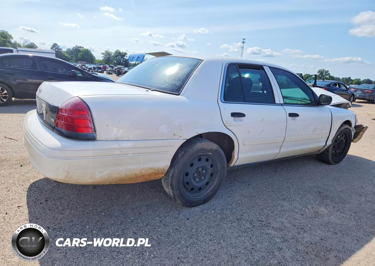 2011 Ford Crown Victoria Police Interceptor VIN:2FABP7BV6BX179421 - 3