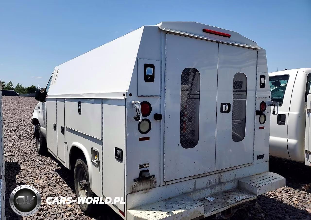2014 Ford Econoline E350 Super Duty Cutaway Van VIN:1FDWE3FL4EDA88755 - 2