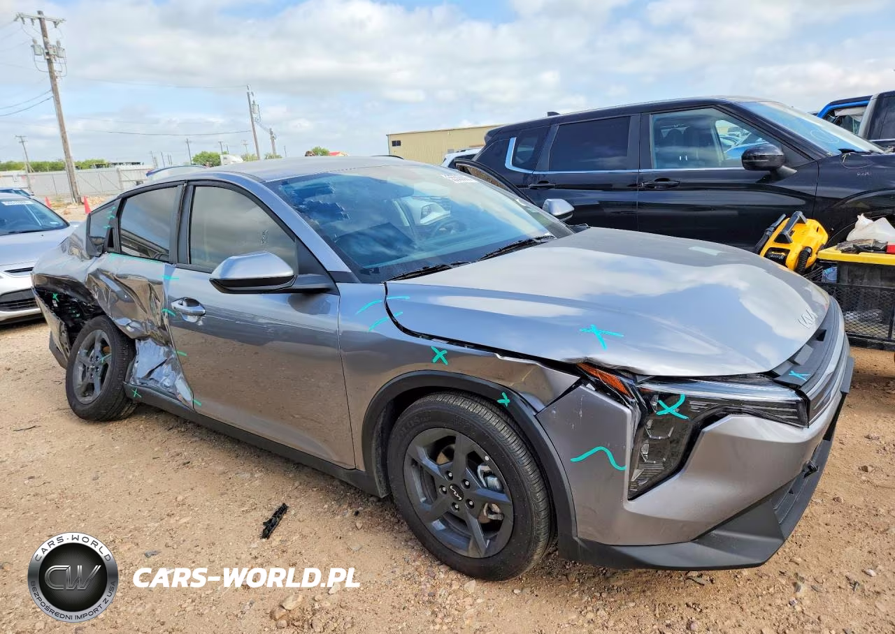 2026 Kia K4 Lxs VIN:3KPFT4DE6TE277634 - 4