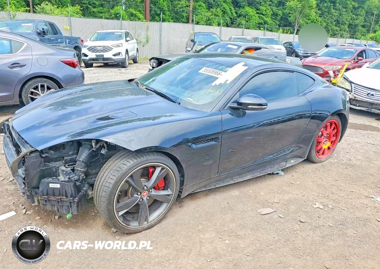 2016 Jaguar F-Type R