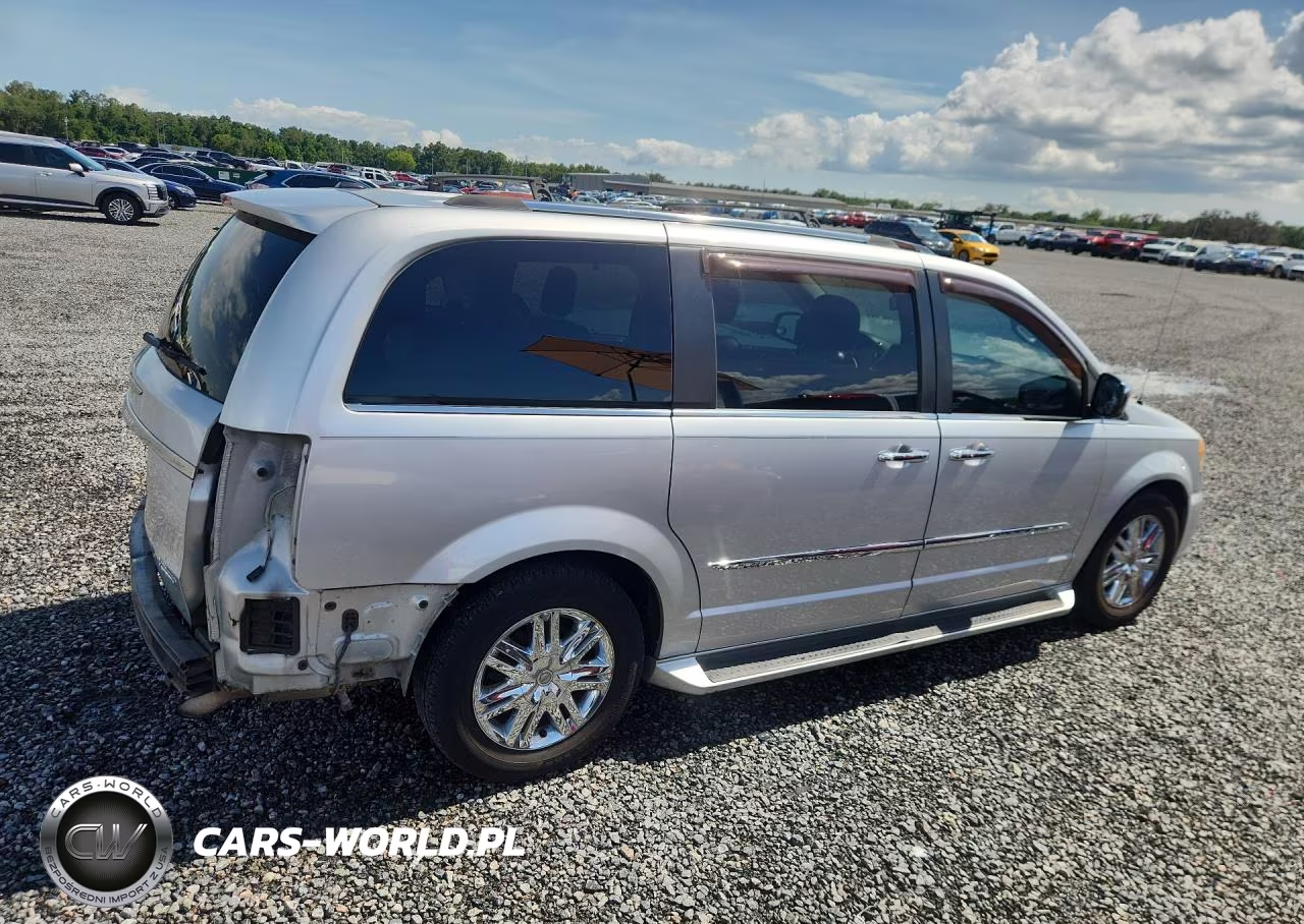 2011 Chrysler Town & Country Limited VIN:2A4RR6DG8BR781201 - 3