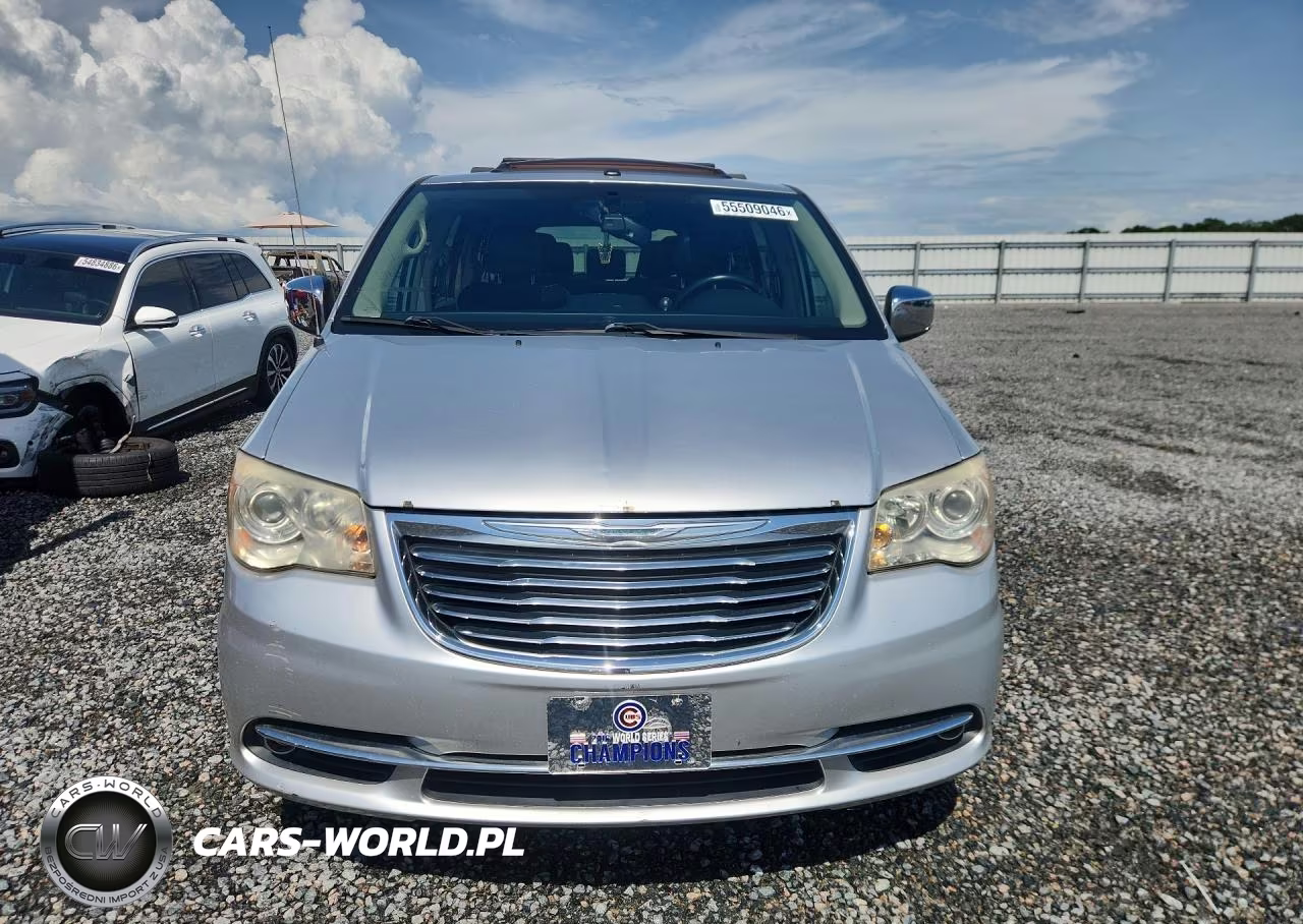 2011 Chrysler Town & Country Limited VIN:2A4RR6DG8BR781201 - 5