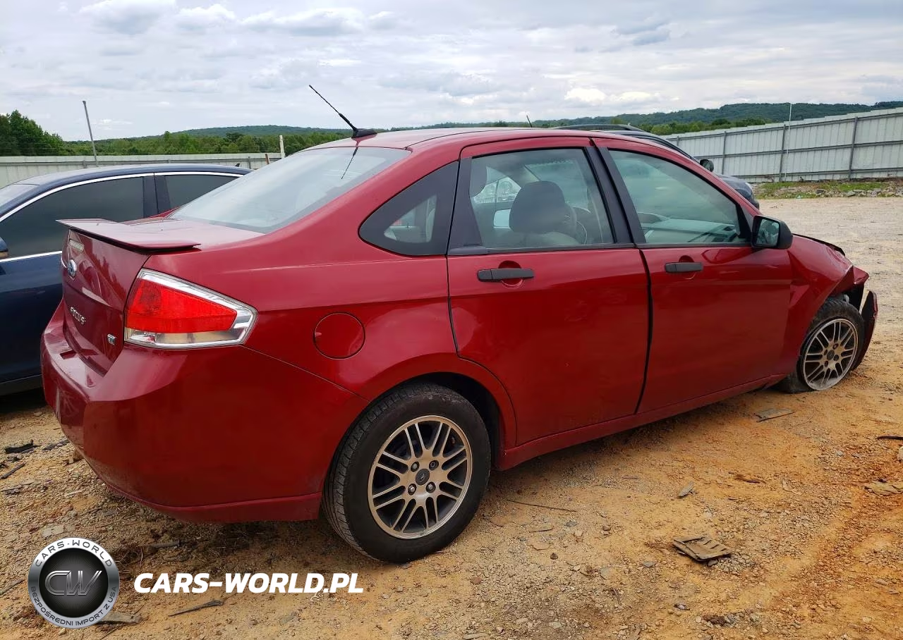 2010 Ford Focus Se VIN:1FAHP3FN8AW188466 - 3