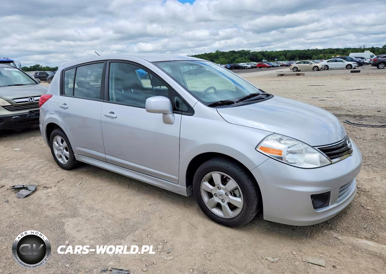 2010 Nissan Versa 1.8 S VIN:3N1BC1CP2AL433986 - 4