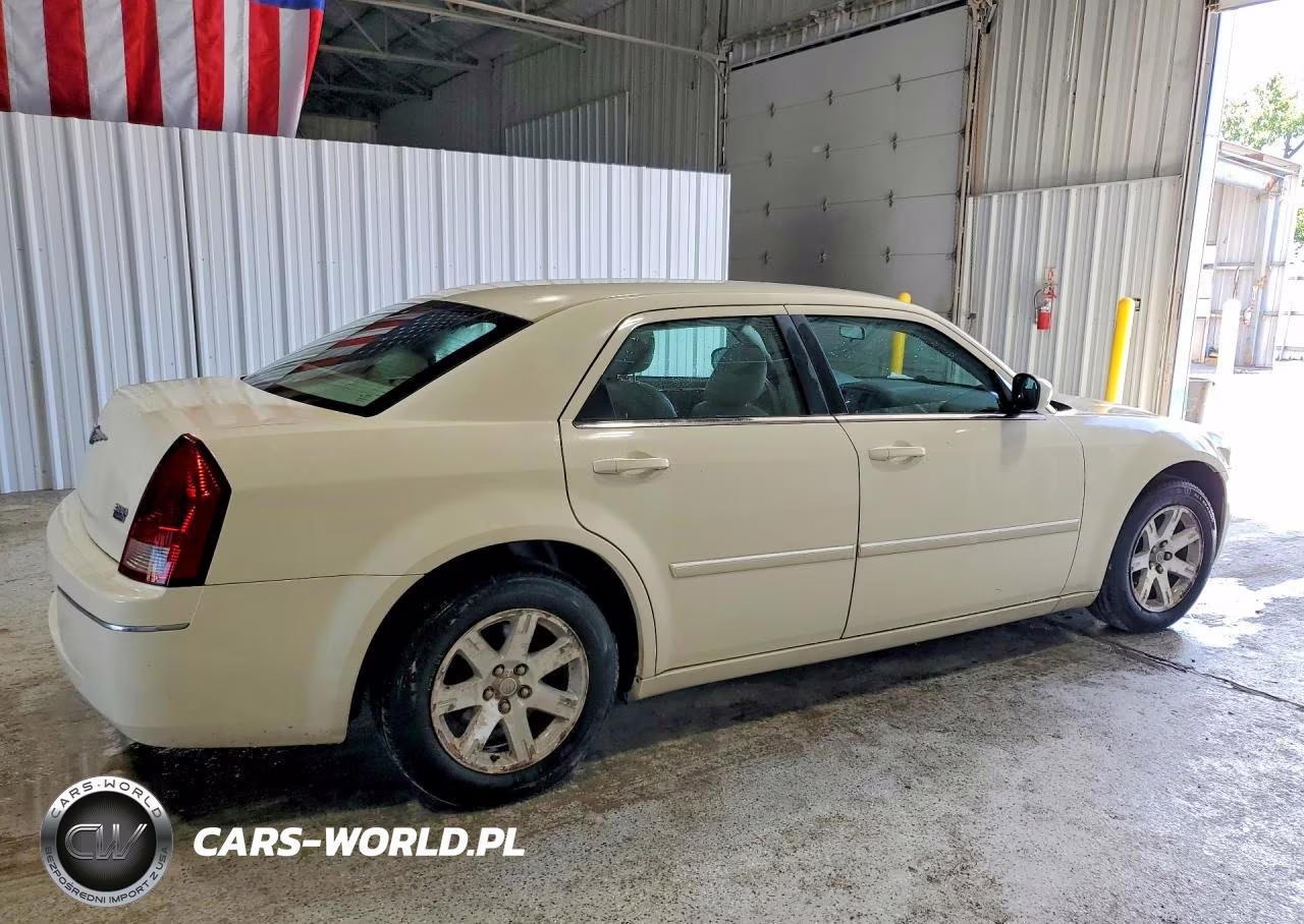 2007 Chrysler 300 Touring VIN:2C3KA53G27H628759 - 3