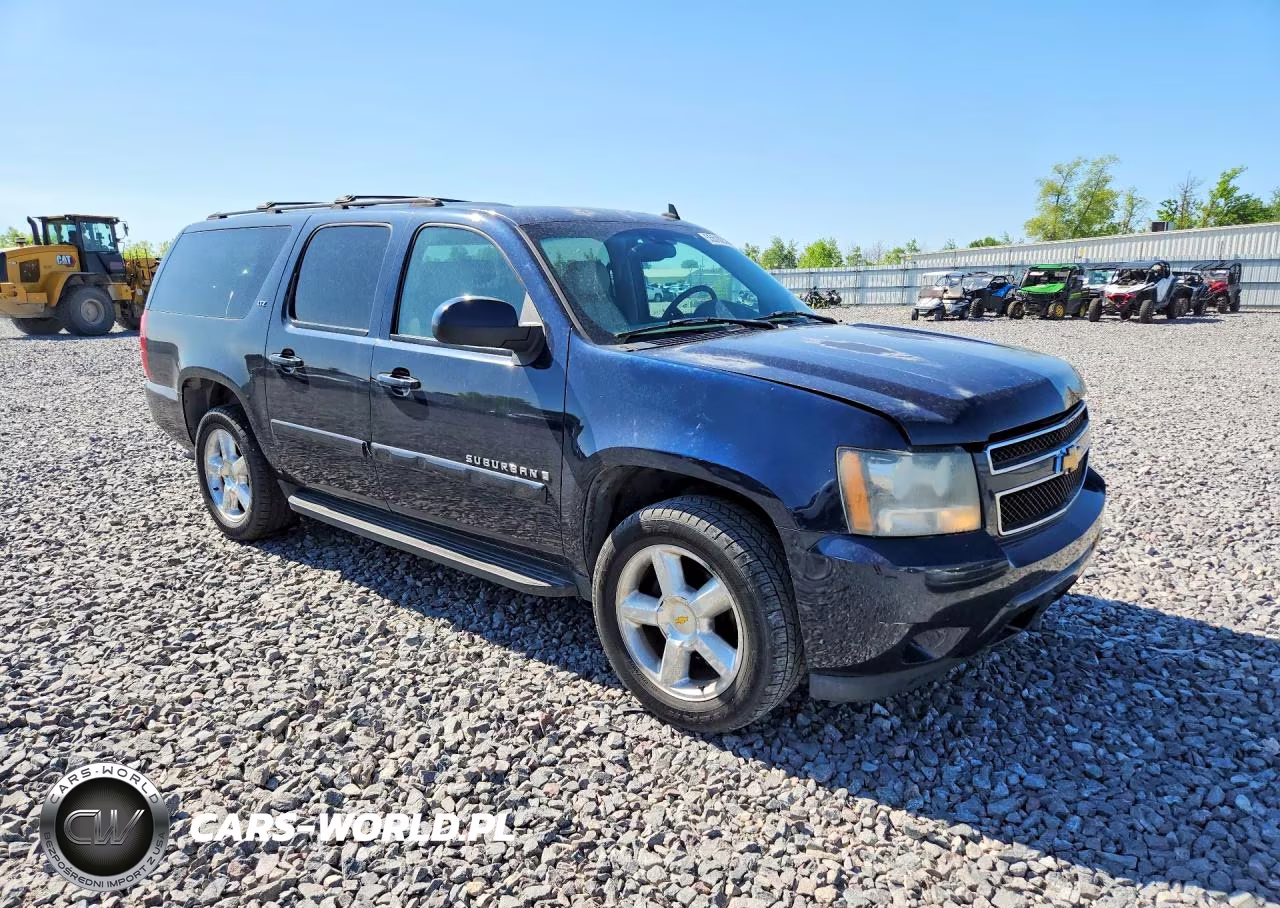 2007 Chevrolet Suburban C1500 VIN:1GNFC16017J173696 - 4