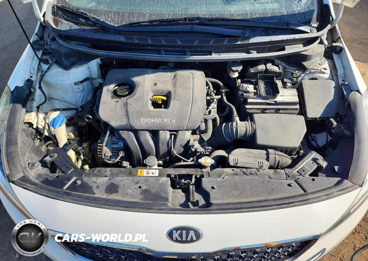 2018 Kia Forte S VIN:3KPFL4A78JE275130 - 11