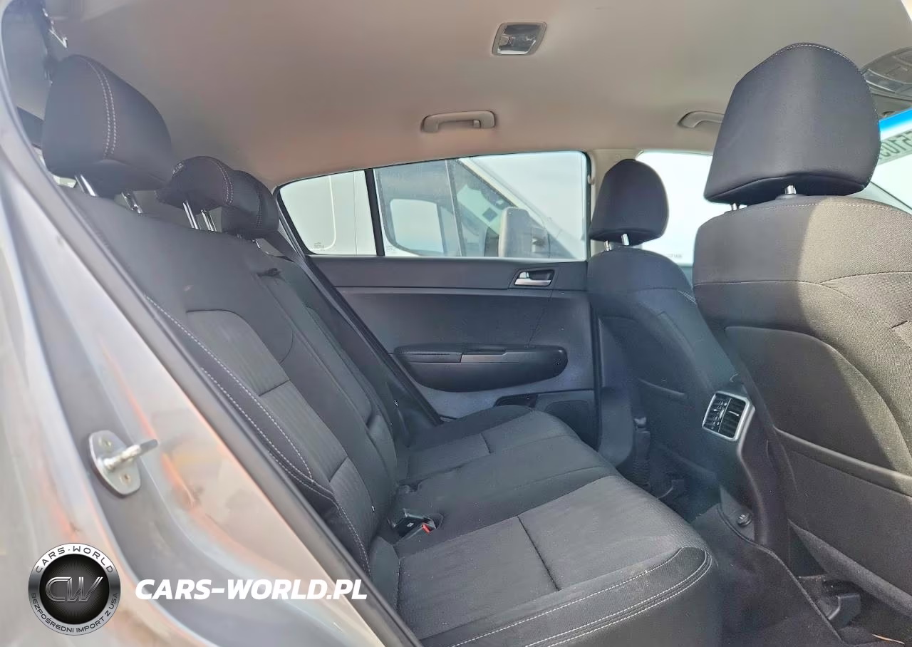 2021 Kia Sportage Lx VIN:KNDPM3AC1M7919953 - 11