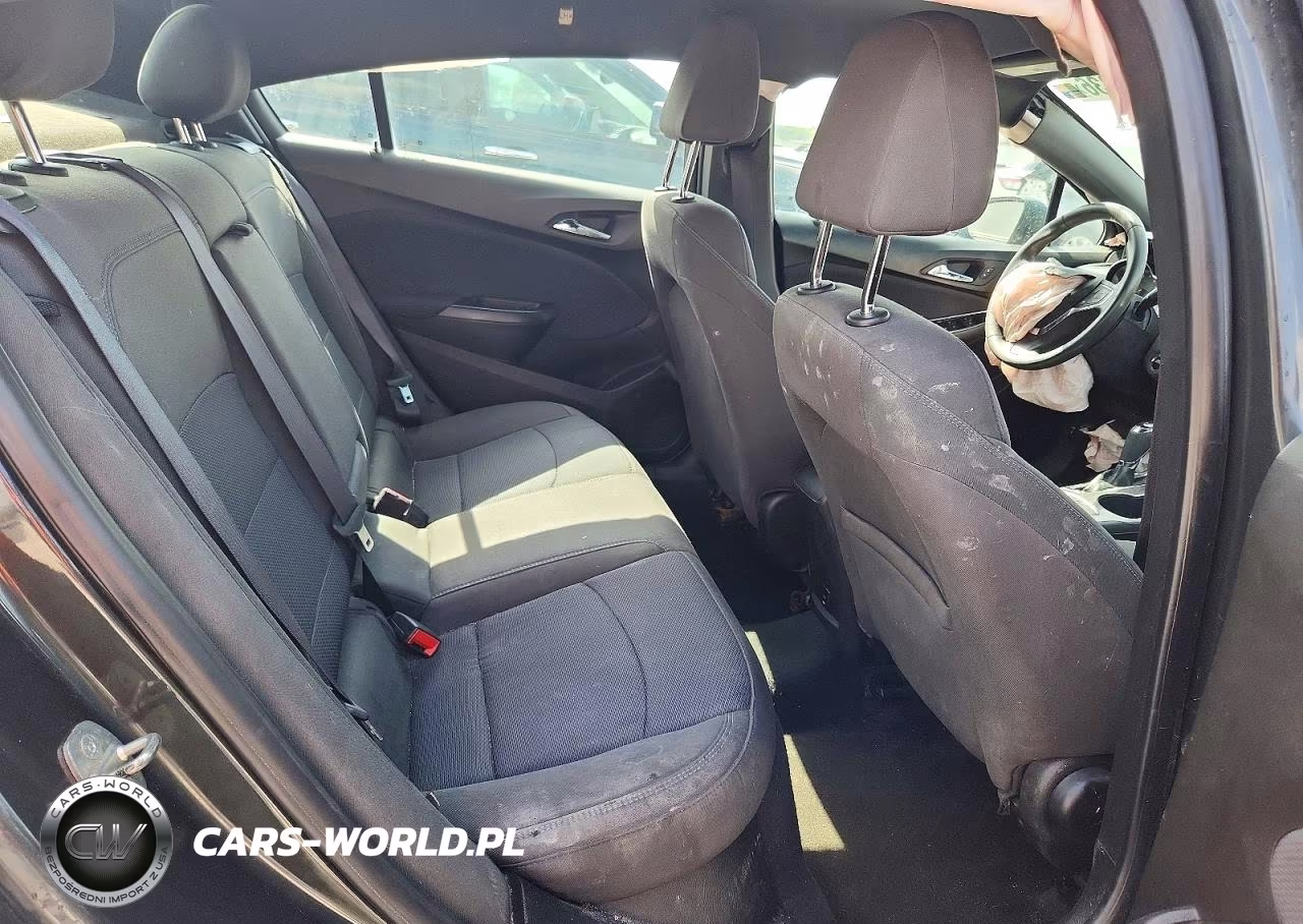 2018 Chevrolet Cruze Lt VIN:1G1BE5SMXJ7202627 - 10