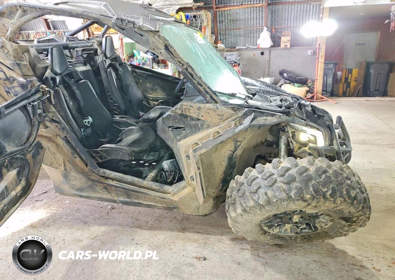 2025 Can-Am Maverick X3 Utility Vehicle VIN:3JBVXAV4XSE001334 - 5