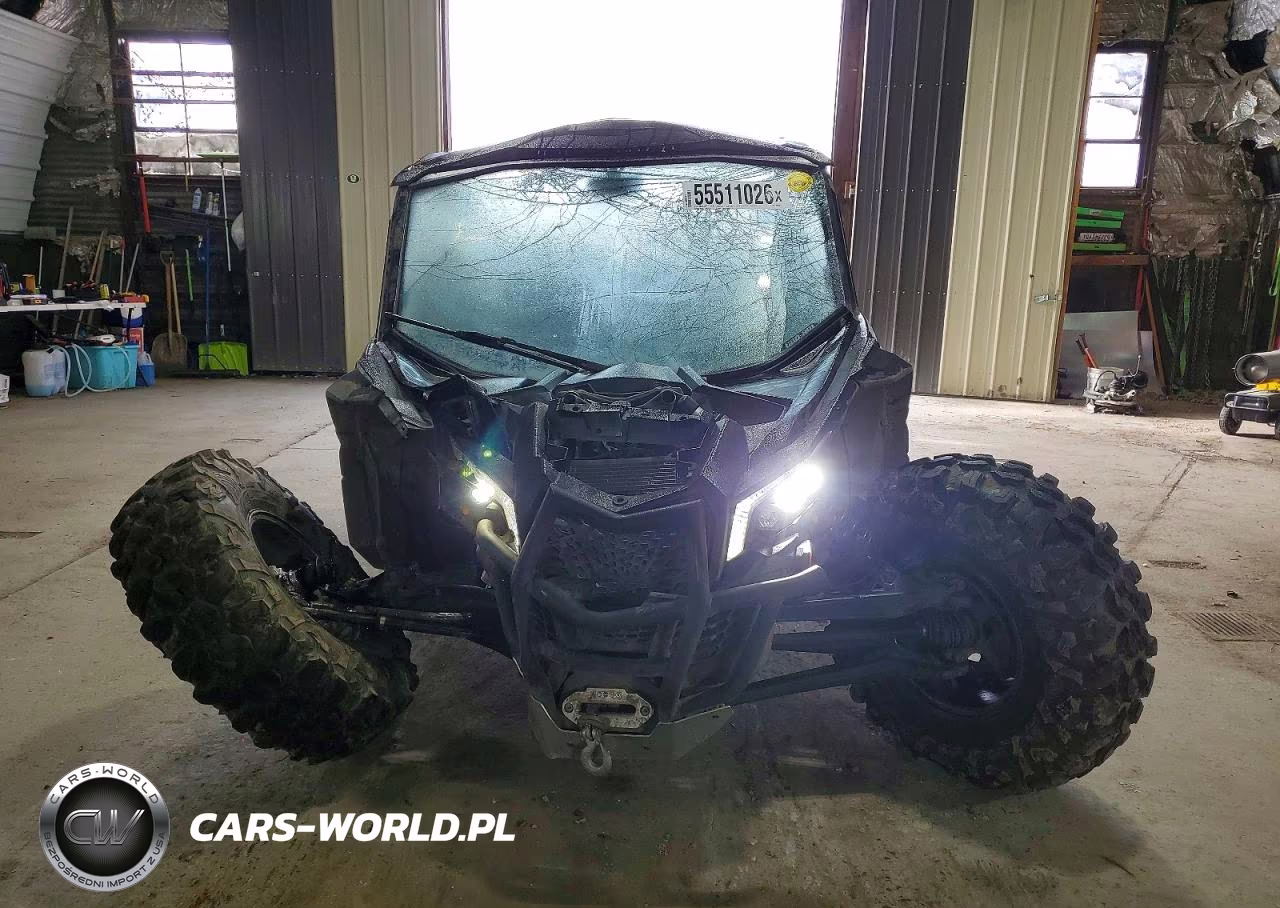 2025 Can-Am Maverick X3 Utility Vehicle VIN:3JBVXAV4XSE001334 - 9