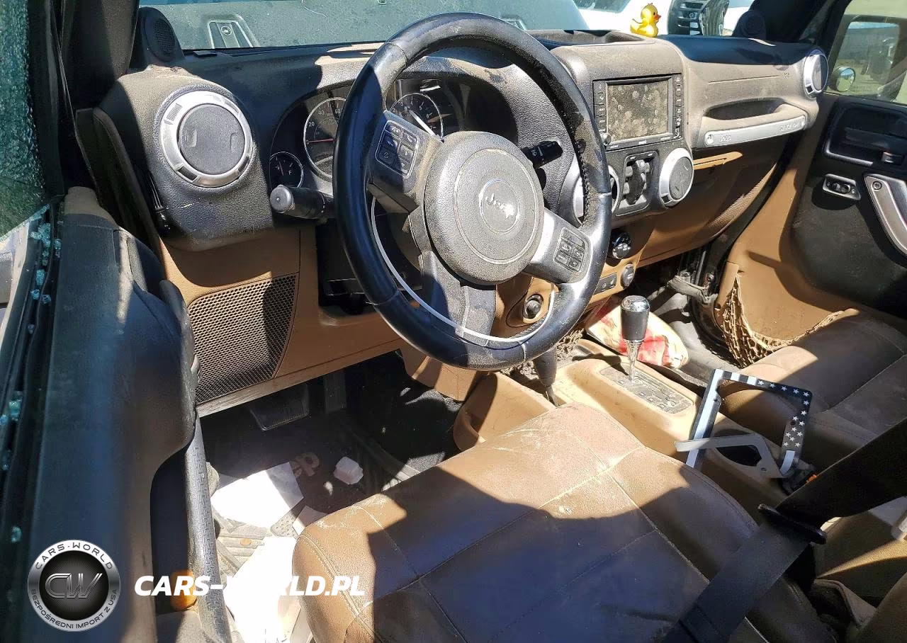 2012 Jeep Wrangler Unlimited Sahara VIN:1C4HJWEG2CL134598 - 8