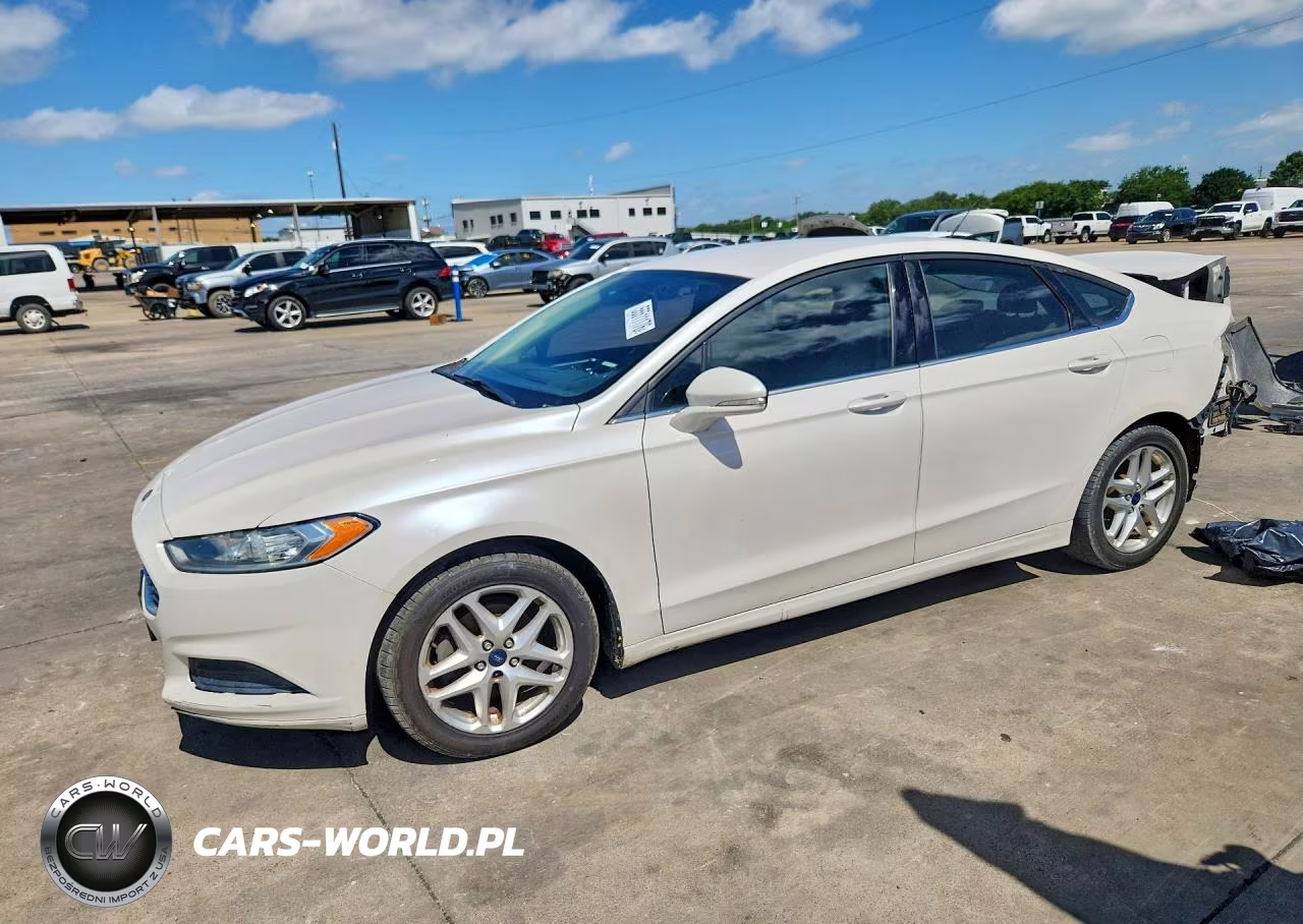 2014 Ford Fusion Se – zdjęcie 1 z 13