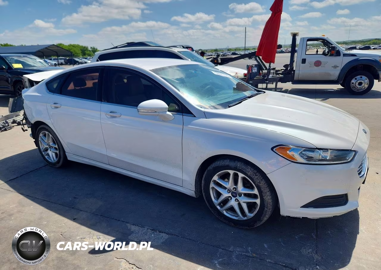 2014 Ford Fusion Se VIN:1FA6P0HD6E5386601 - 4