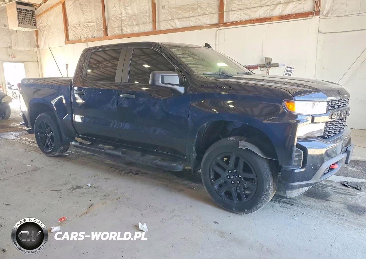2021 Chevrolet Silverado K1500 Custom VIN:1GCPYBEK8MZ307110 - 4