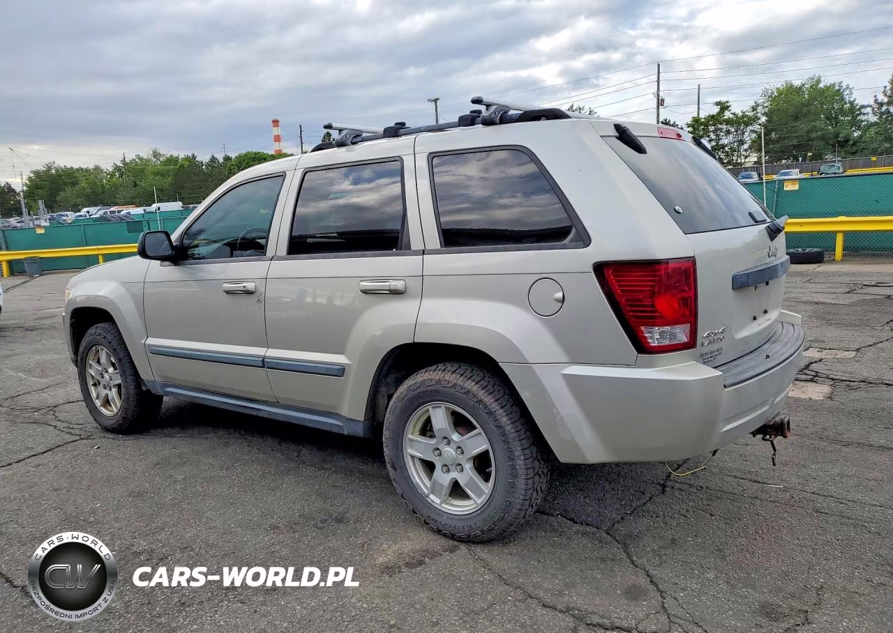 2007 Jeep Grand Cherokee Laredo VIN:1J8GR48KX7C606148 - 2