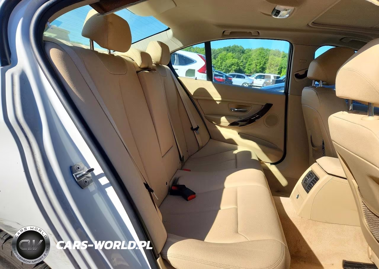 2014 BMW 320 I xDrive VIN:WBA3C3G50ENS68111 - 10