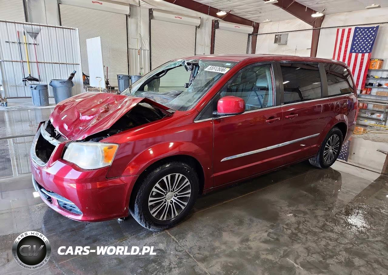 2014 Chrysler Town & Country S – zdjęcie 1 z 13