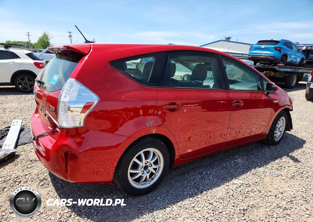 2014 Toyota Prius V Three VIN:JTDZN3EU5E3324377 - 3