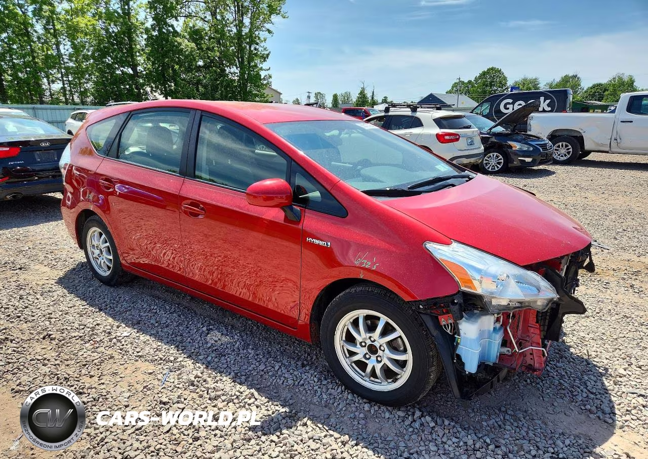 2014 Toyota Prius V Three VIN:JTDZN3EU5E3324377 - 4