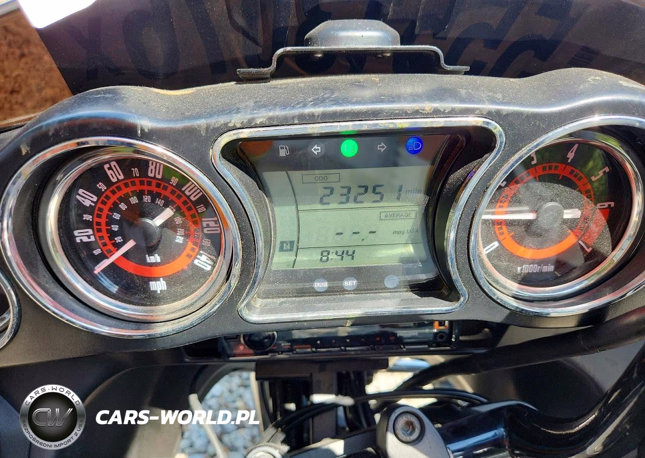 2011 Kawasaki Vn1700 J VIN:JKBVNRJ1XBA002473 - 7