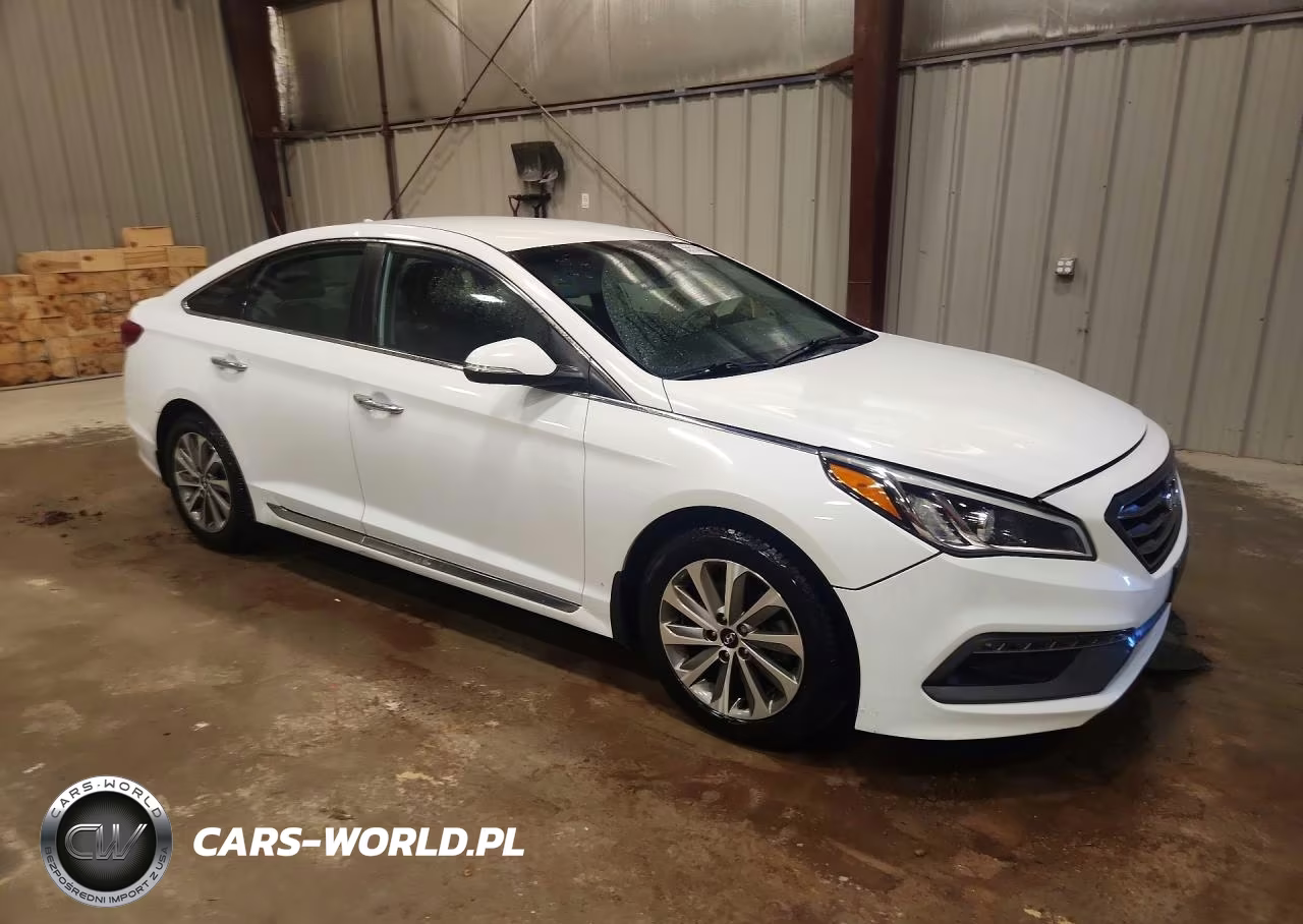 2015 Hyundai Sonata Sport VIN:5NPE34AF3FH149683 - 4