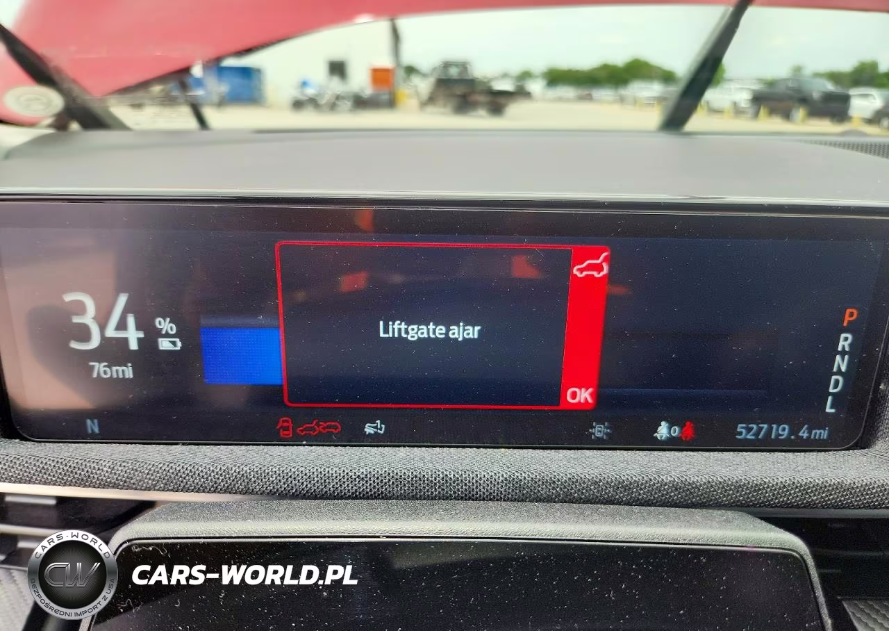 2022 Ford Mustang Mach-E Premium VIN:3FMTK3RM4NMA16121 - 9