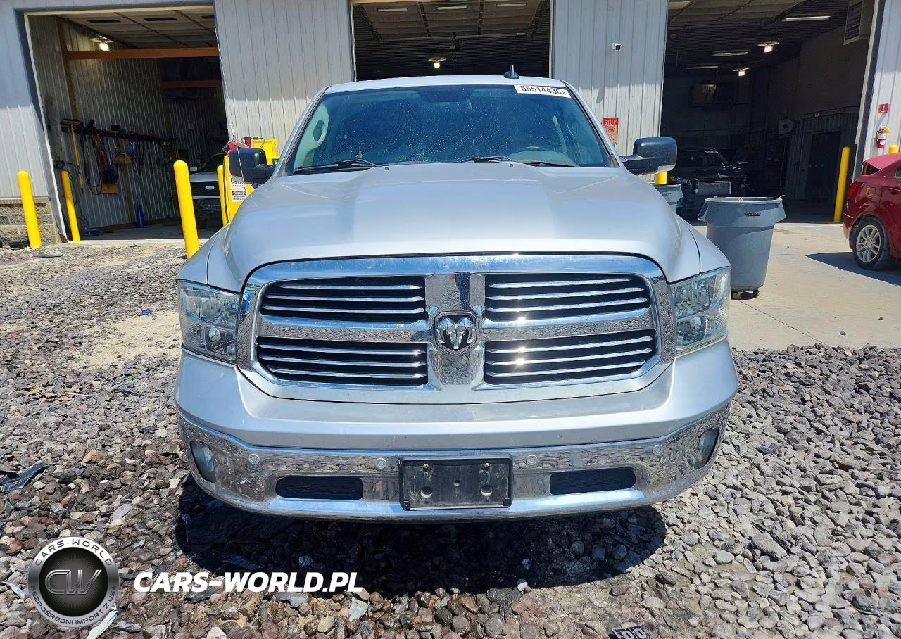 2017 Ram 1500 Slt VIN:3C6RR7LT6HG565296 - 5