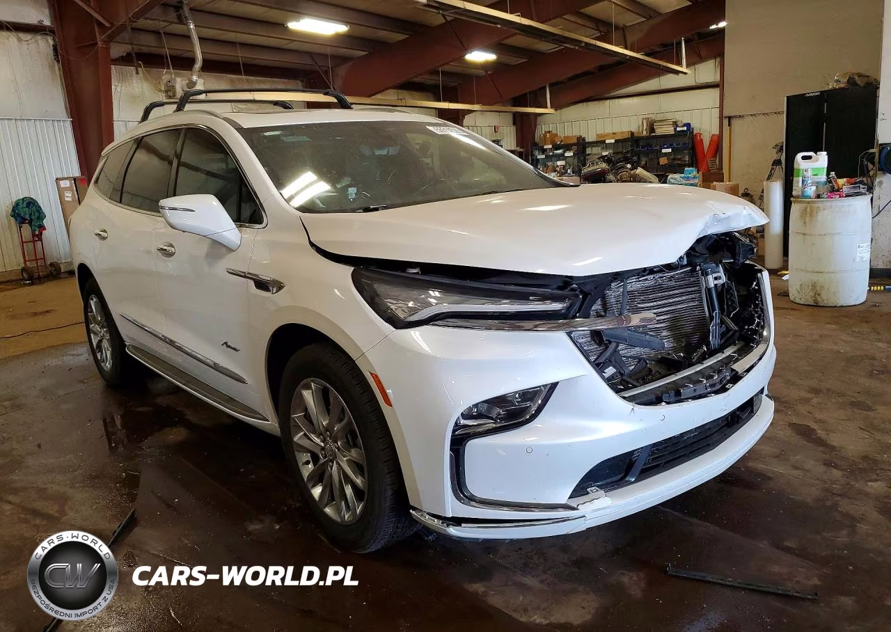 2023 Buick Enclave Avenir VIN:5GAEVCKW3PJ136980 - 4