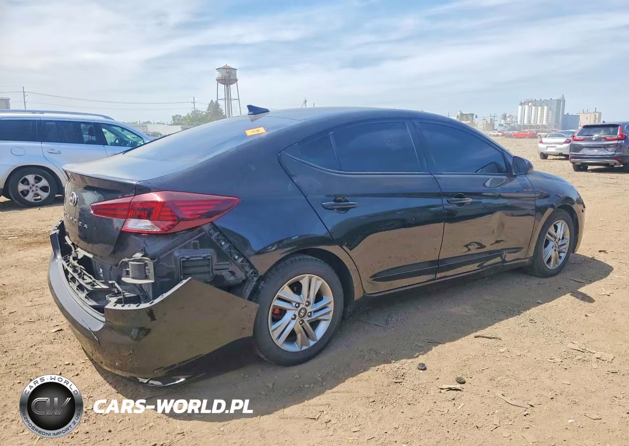 2020 Hyundai Elantra Sel VIN:5NPD84LF5LH566177 - 3
