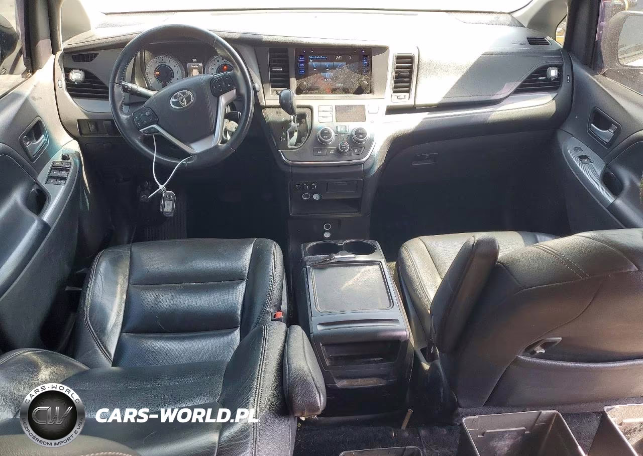 2017 Toyota Sienna Se VIN:5TDXZ3DC2HS786712 - 8