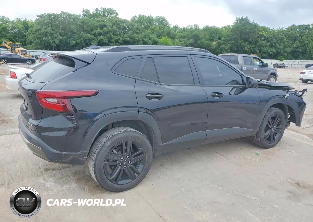 2024 Chevrolet Trax Activ VIN:KL77LKE24RC002533 - 3