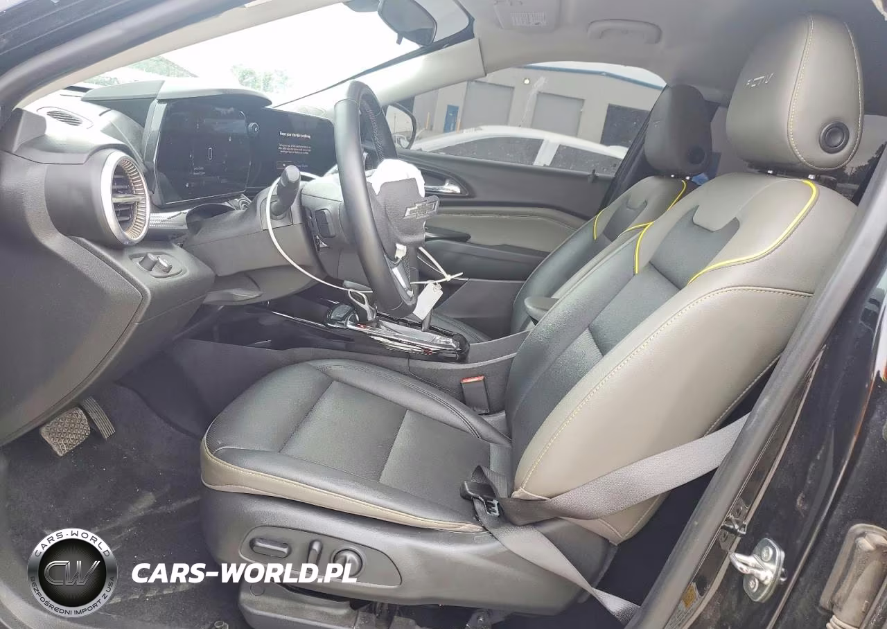 2024 Chevrolet Trax Activ VIN:KL77LKE24RC002533 - 7