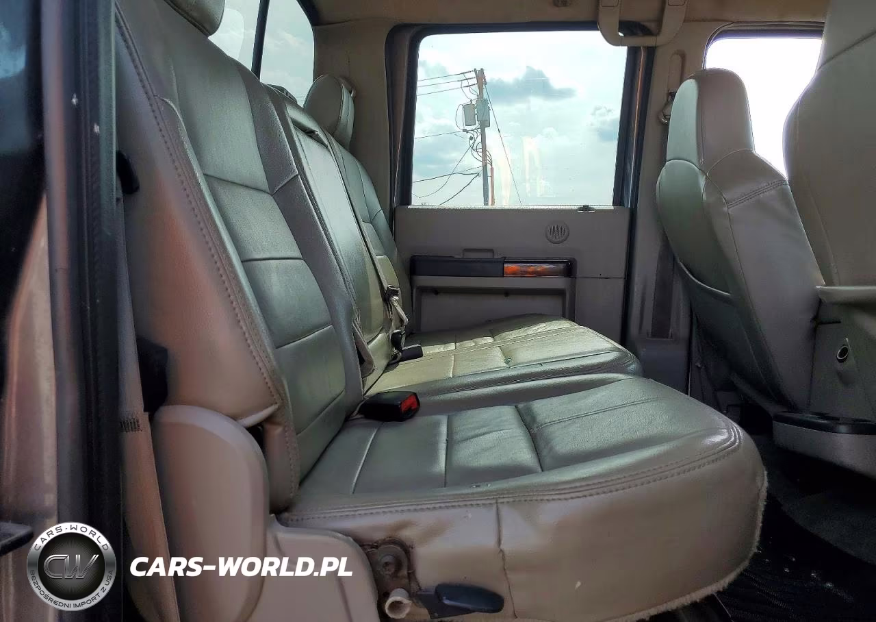 2010 Ford F250 Super Duty VIN:1FTSW2BR2AEA74524 - 10