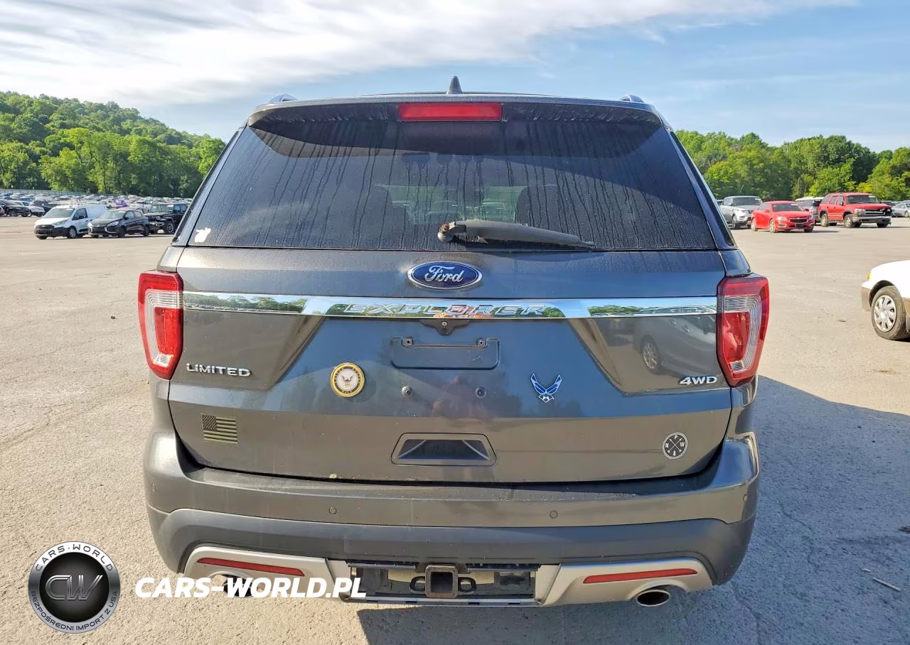 2017 Ford Explorer Limited VIN:1FM5K8F8XHGD33607 - 6