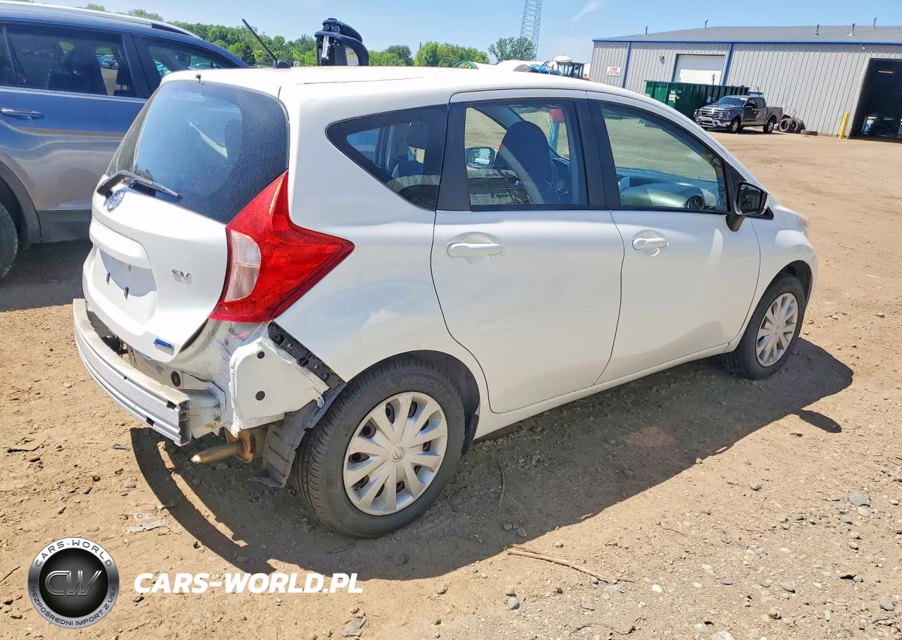 2015 Nissan Versa Note Sv VIN:3N1CE2CP4FL378663 - 3